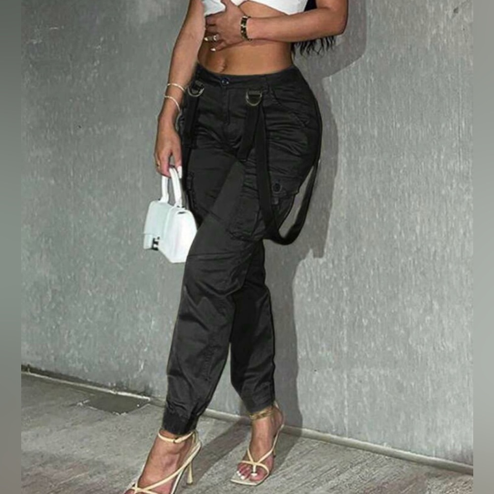 Slim Cargo Pants